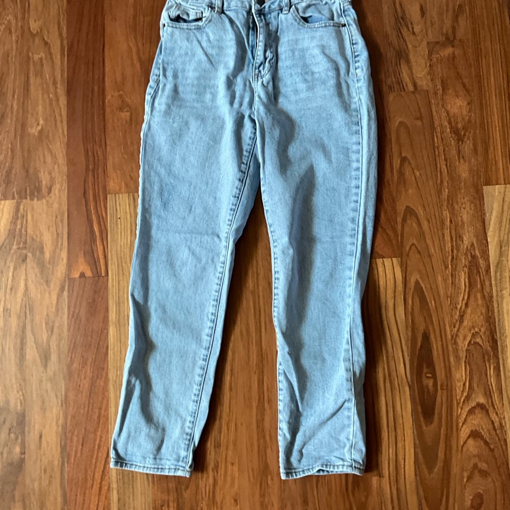 PacSun Sky Blue Denim Mom Jeans